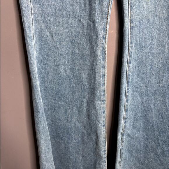 Princess Polly Medium Wash High Rise Flared Jeans With Frayed Hem Size 2 - Picture 3 of 7